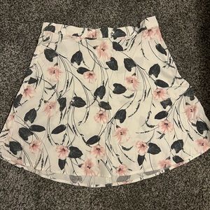 Dynamite Floral Midi/A-Line Skirt - Size Medium - New without Tag